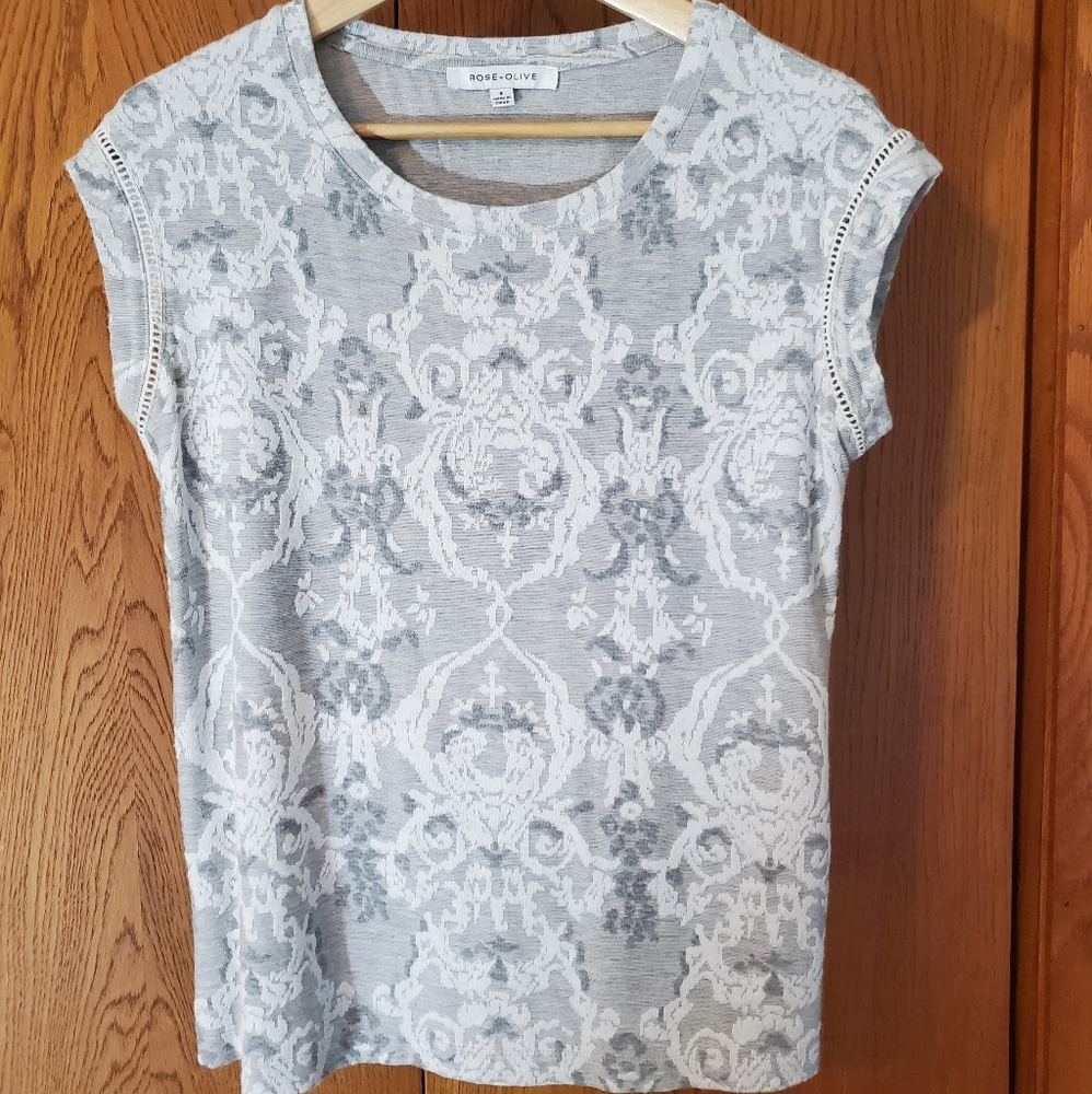 Gray top